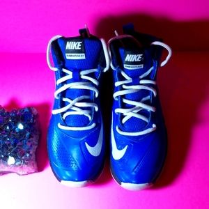 BLUE | NIKES | TEAM HUSTLE D7